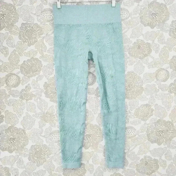 Gymshark Women's Legging Camo‎ Printed Size XS - Picture 1 of 6